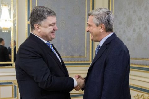 ​Порошенко призвал комиссара ООН по делам беженцев уделить внимание проблемам крымских татар в Крыму
