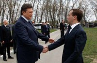 У Медведева исключают подписание газовых контрактов завтра в Донецке 