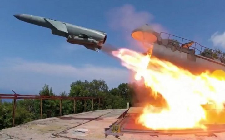 ​Defense Express: Росія застосувала проти України 4-тонну протикорабельну ракету П-35 60-х років