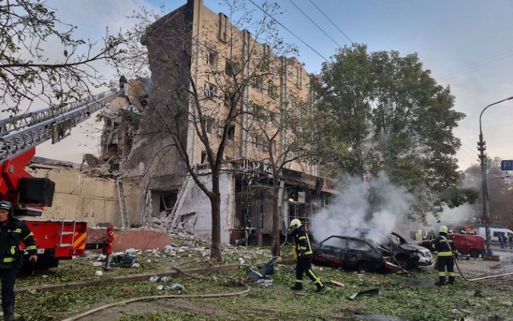 Росія атакувала Харків, Київ, Херсон, Черкаси, Рівне, Хмельницьку, Львівську області (доповнено)