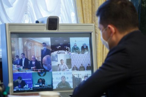 Запах дыма в Киеве не связан с пожарами в Чернобыльской зоне, - МВД