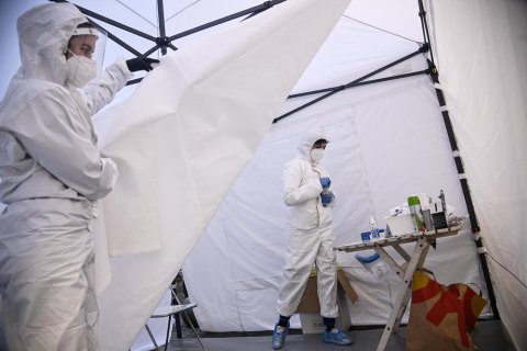 В Германии зафиксировали новый максимум смертей от коронавируса - 1 224 за сутки