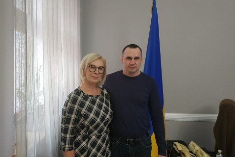 Денісова зустрілася з Сенцовим