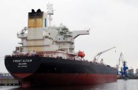 В Оманском заливе произошло нападение на два танкера