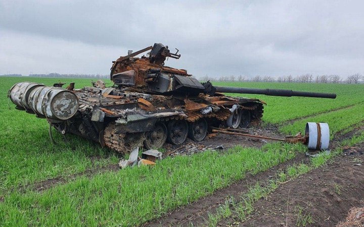 ОТГ "Восток" уничтожила два танка и 8 БТР оккупантов