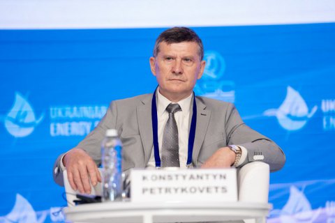 Кабмін зі скандалом звільнив директора ДП "ГарПок"