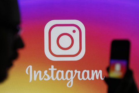 Батька львівського школяра оштрафували за меми на вчителів у Instagram