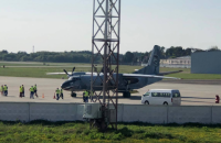 "Новая почта" провела тестовую авиадоставку из Киева во Львов