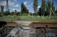 УЗ отремонтировала железную дорогу в оккупированный Алчевск