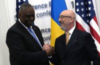 Резніков провів переговори з Остіном: "Справи рухаються в правильному напрямку. Україна переможе"