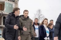 Російським ракетним атакам немає жодних виправдань, – голова ОБСЄ відвідав Бородянку