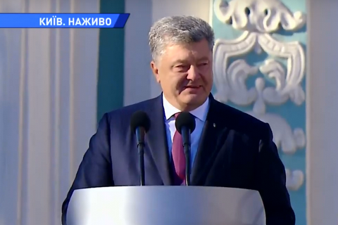 ​Порошенко: "Может ли называться украинской церковь, где молятся за Кирилла?"