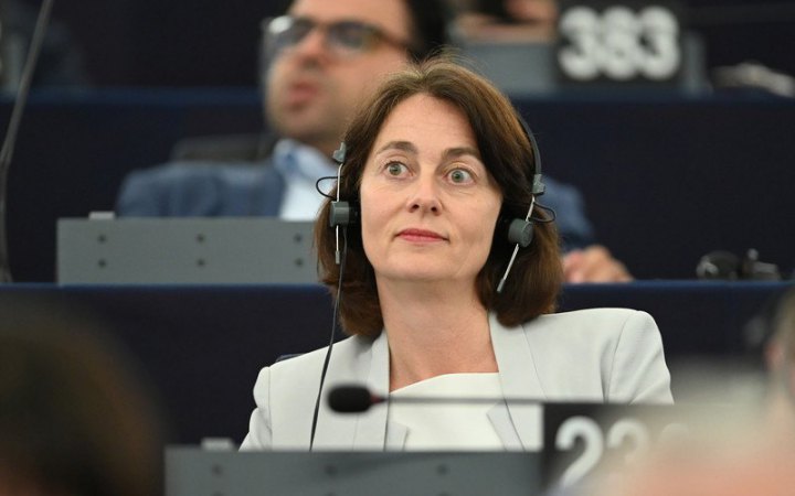 Віцепрезидентка Європарламенту пропонує позбавити Угорщину права голосу в ЄС через шантаж