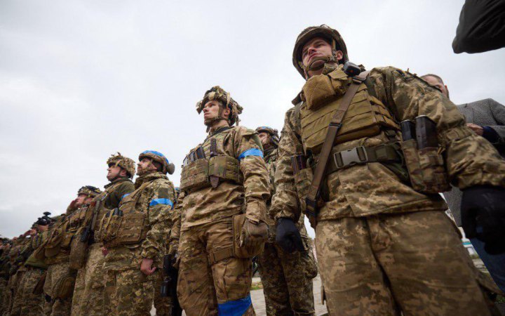 ЗМІ: США дозволили постачання зброї для бригади "Азов"