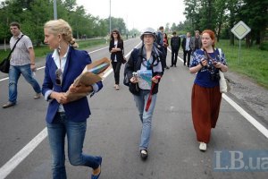 Журналистам запретили митинговать в Межигорье 