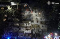 У Черкасах ворожий дрон поцілив у житлову багатоповерхівку, є травмовані