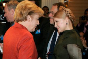 Тимошенко уверена, что украинцы празднуют победу Меркель
