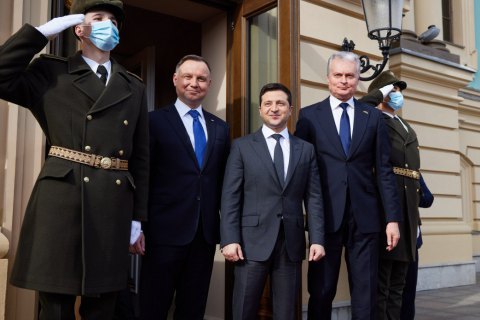 Зеленский: "Не секрет, что "Будапешт" не работает. Украине нужны гарантии безопасности уже сейчас"