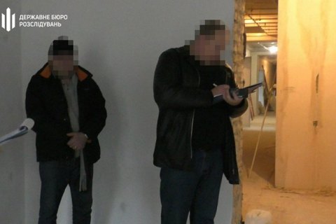 ГБР сообщило о подозрении командиру воинской части, "потерявшему" 800 тыс. гривен при проведении ремонта