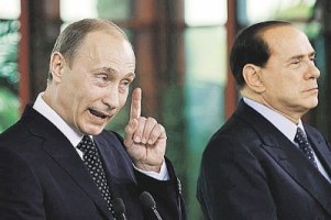 Путин: Берлускони "поругивают" за женщин из зависти