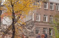 Окупанти зносять школу у захопленому Маріуполі