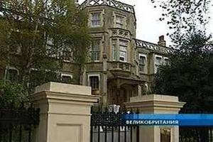 Daily Telegraph обнародовала имя высланного российского дипломата