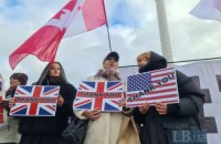 На Майдане Незалежности состоялась акция благодарности союзникам Украины