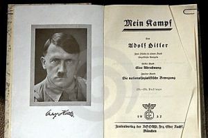 В Германии запретили печатать отрывки из Mein Kampf