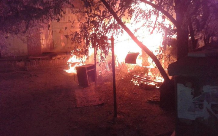 У Києві невідомі підпалили притулок для котів (оновлено)