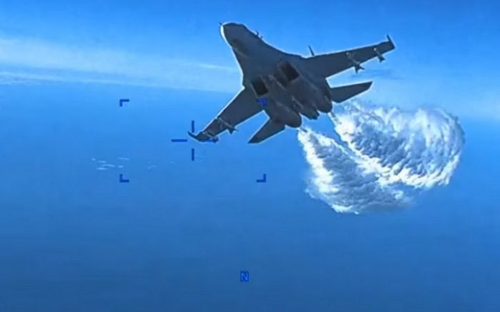 Росія торік ледь не збила британський літак-розвідник біля України, - WP