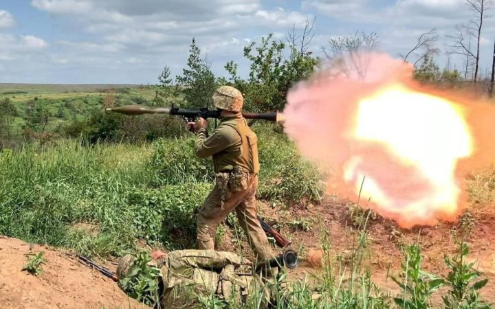 Тривають важкі бої на Лиманському, Бахмутському, Авдіївському та Мар’їнському напрямках, - Генштаб