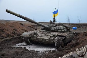 Штаб АТО: военные в воскресенье уничтожили четыре танка