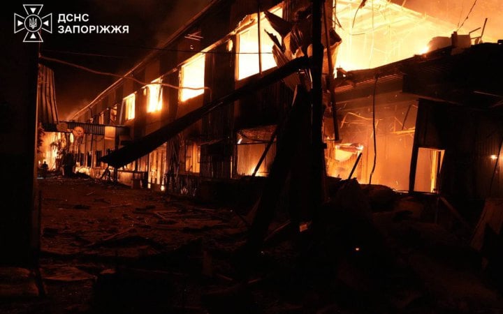 Головне за ніч та ранок суботи, 25 липня: удари по Сумах, 230 боєзіткнень, День жалоби на Київщині 