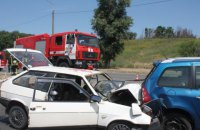 Дві людини загинули, четверо постраждали в ДТП у Запоріжжі