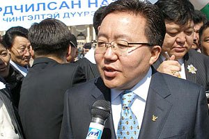 Янукович встретился "тет-а-тет" с президентом Монголии