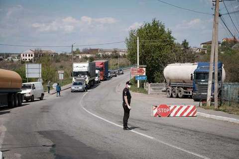 Чернівецька область зняла заборону на в'їзд і виїзд