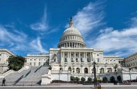 Штурм Капитолия США: двух мужчин будут судить за применение газа против полицейского 