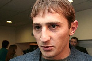 Сын Черновецкого избавляется от имущества в Украине