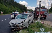 На трассе "Киев - Одесса" автомобиль наехал на рабочих, наносивших разметку