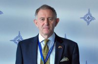 Глен Грант: “Чи багато українських генералів ходять на похорони воїнів?”