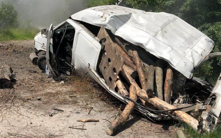 На Київщині водій підірвався на міні