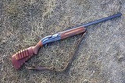 В Киевской области фермер ранил из ружья двух рабочих