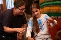 Зігріти серця: гуцульські ліжники для прохолодної Фінляндії