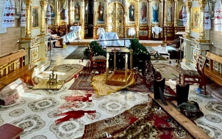 ​У Вінниці чоловік увірвався до храму і напав з ножем на священника 