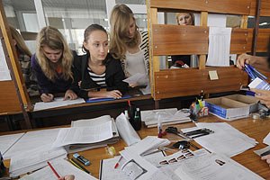 Абитуриенты не могут подать документы в нужные вузы