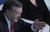 Гриценко: чиновники – бедные, зато их родственники – миллионеры