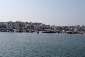 ​Шесть фур сгорели на судне в Черном море возле Севастополя