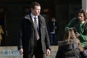 В Госохране говорят, что их сотрудник не матерился при детях