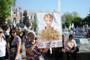 Квасьневский и Кокс приехали к Тимошенко в больницу