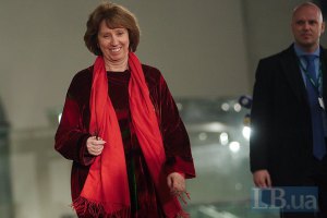 Эштон в Киеве встретится с Януковичем и лидерами оппозиции